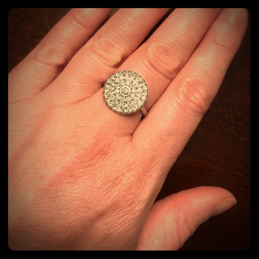 Size 5 silver round ring